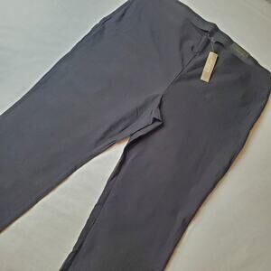 Chico's Women Size 4S (US-20) NWT So Slimming Brigitte Pant Straight Leg Black